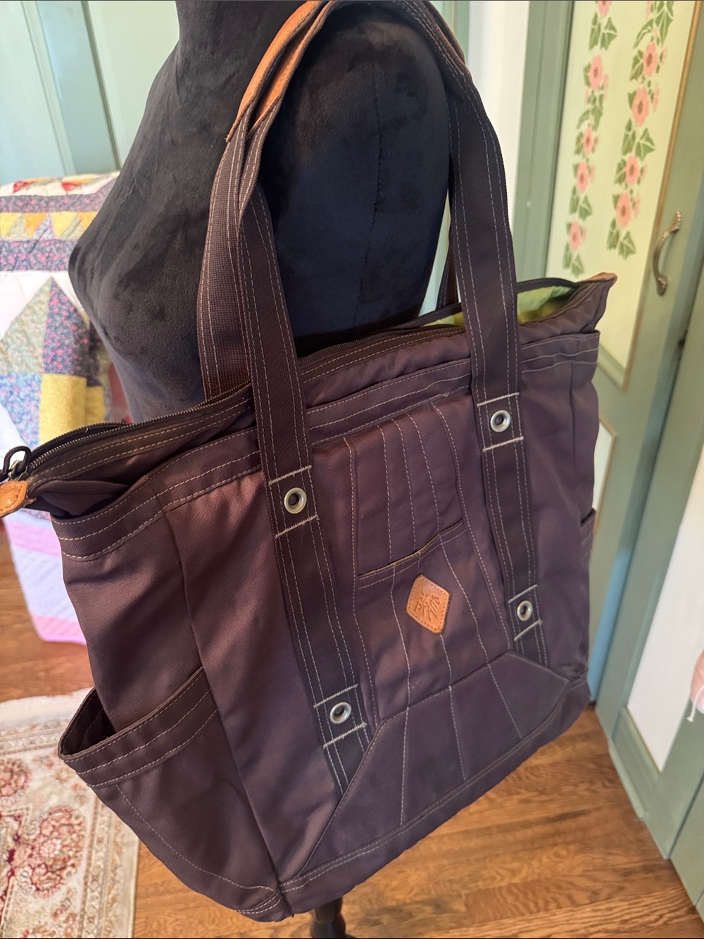 PrAna Large Unisex Brown Messenger/Laptop Bag with Leather Accents